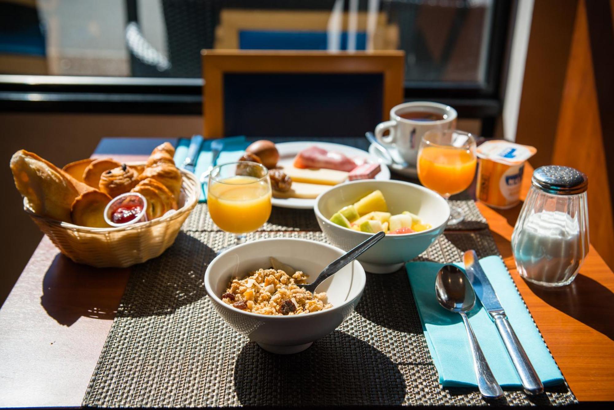 Brit Hotel Saint Malo - Le Transat Екстер'єр фото