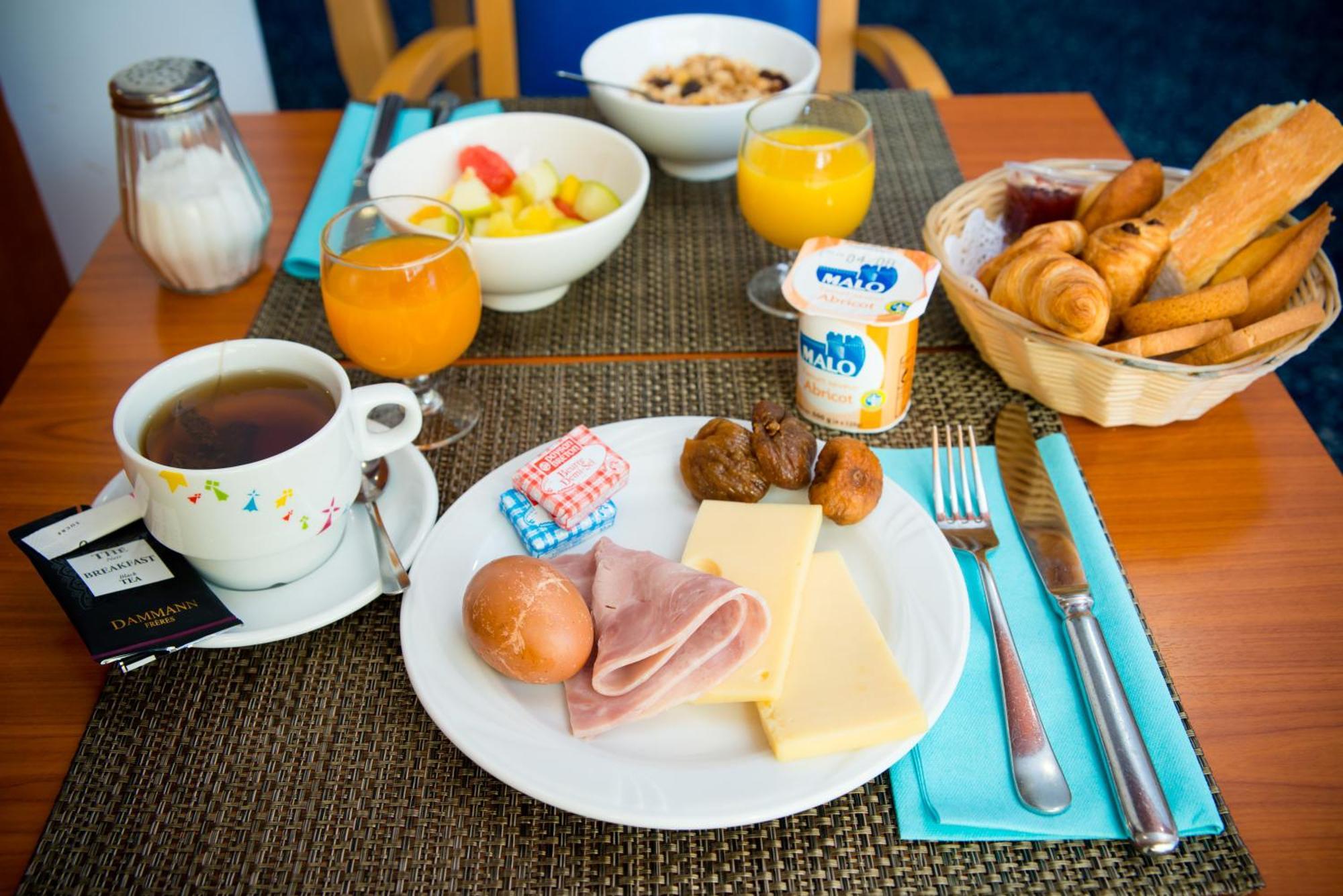 Brit Hotel Saint Malo - Le Transat Екстер'єр фото