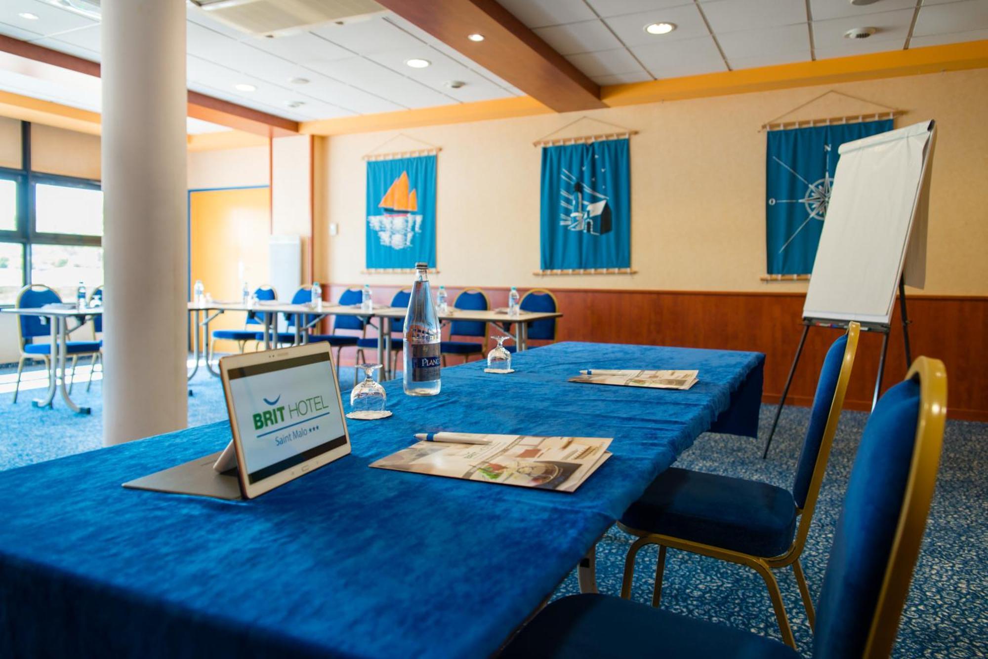 Brit Hotel Saint Malo - Le Transat Екстер'єр фото
